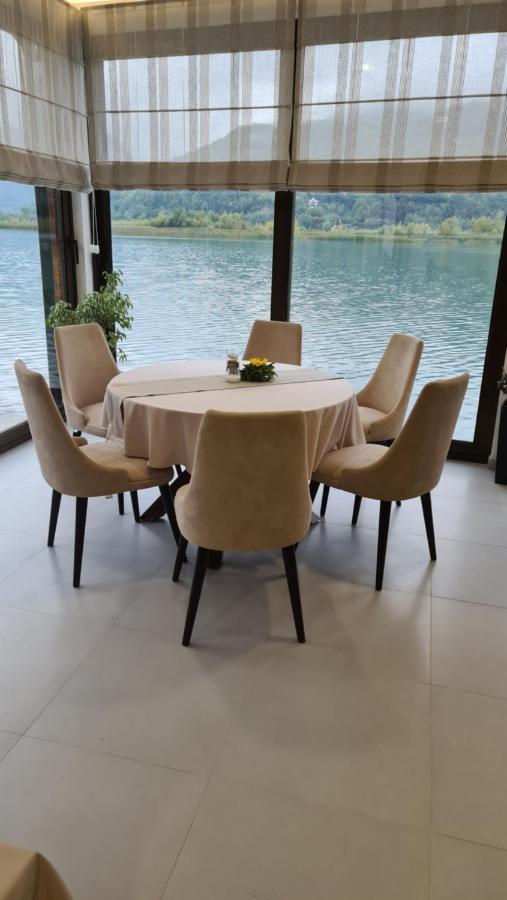 Montekarlo Na Drini Bed & Breakfast Mali Zvornik Ngoại thất bức ảnh