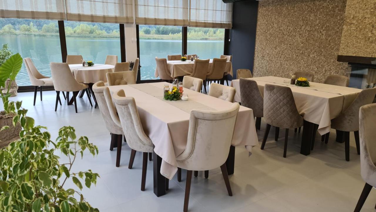 Montekarlo Na Drini Bed & Breakfast Mali Zvornik Ngoại thất bức ảnh